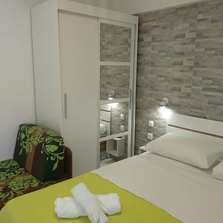 Apartments Meri Vodice Exterior foto