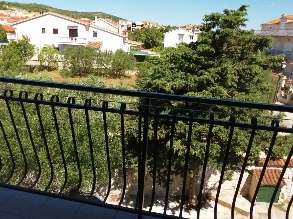 Apartments Meri Vodice Exterior foto
