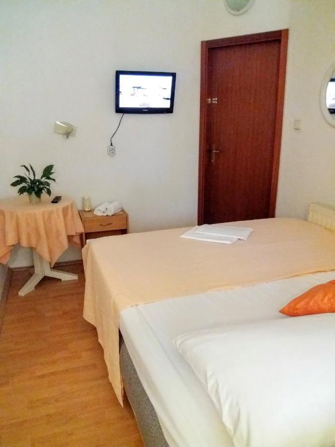 Apartments Meri Vodice Exterior foto